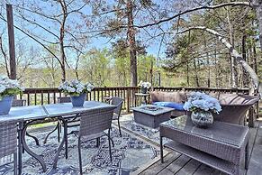 Cozy Cabin With Sunroom & Cacapon River Access!