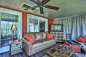 Cozy Cabin With Sunroom & Cacapon River Access!