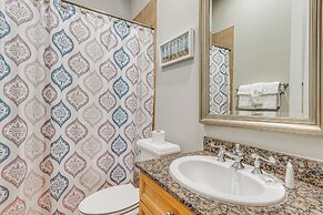 Pensacola Beach Penthouse w/ View + Pool Access!