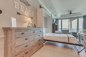 Pensacola Beach Penthouse w/ View + Pool Access!
