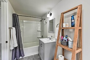 Bright Columbia Home: 47 Mi to Dtwn Nashville