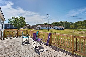 Family-friendly Madill Home: Peaceful Setting