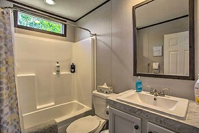 Family-friendly Madill Home: Peaceful Setting