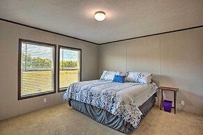 Family-friendly Madill Home: Peaceful Setting