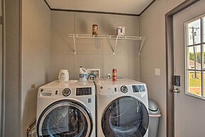 Family-friendly Madill Home: Peaceful Setting