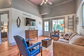 'the Ruebling House': Bright, Modern, & Renovated!