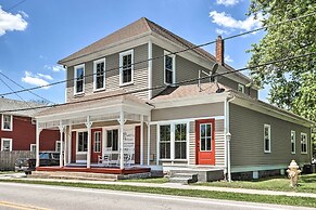 'the Ruebling House': Bright, Modern, & Renovated!