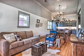 'the Ruebling House': Bright, Modern, & Renovated!