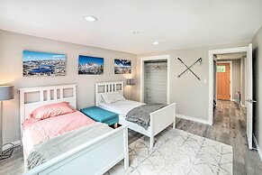 Modern Gold Bar Vacation Rental w/ Mountain View