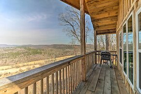 Peaceful Mountain Air Getaway w/ Fire Pit!