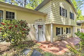Bright Cary Home With Deck < 15 Mi to Raleigh!