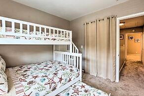 1/4 Mi to Ocean: Beach Pebble Townhome w/ Patio