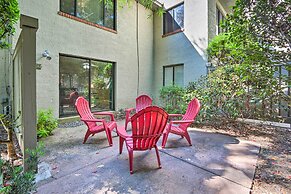 1/4 Mi to Ocean: Beach Pebble Townhome w/ Patio