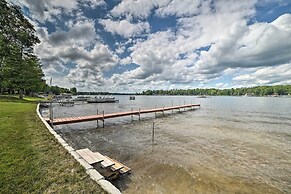 Hale/long Lake Retreat w/ Kayaks & Boat Dock