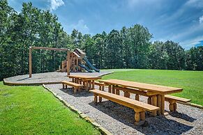 Putt-putt, Pickleball + Trails: Glenville Getaway