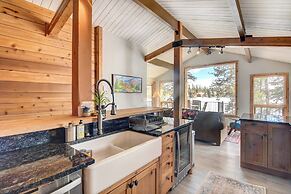 Hot Tub & Mtn Views: Waterfront Grand Lake Cabin!
