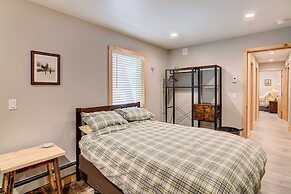 Hot Tub & Mtn Views: Waterfront Grand Lake Cabin!