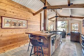 Hot Tub & Mtn Views: Waterfront Grand Lake Cabin!