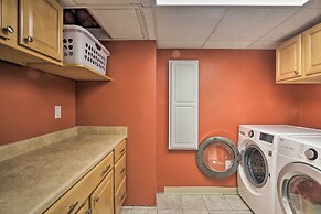 Family-friendly Woodbury Home With Yard + Deck!