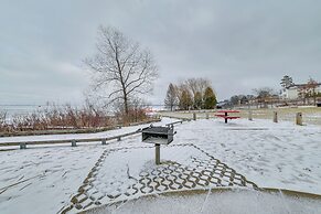 Historic Houghton Lake Getaway Near Shoreline