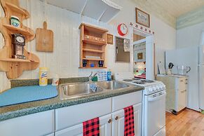 Historic Houghton Lake Getaway Near Shoreline