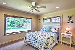 Lake View Tangled at Texoma Home w/ Hot Tub!