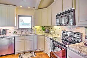 Lake View Tangled at Texoma Home w/ Hot Tub!