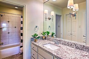 Lake View Tangled at Texoma Home w/ Hot Tub!