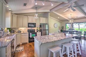 Lake View Tangled at Texoma Home w/ Hot Tub!