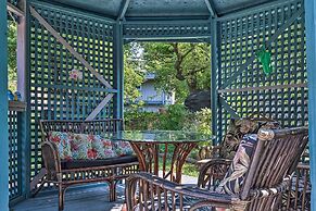 Home w/ Fire Pit - 8 Mi to Dtwn Mile Square!