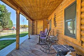 Remote Cabin w/ Gas Stove < 7 Mi to Town!