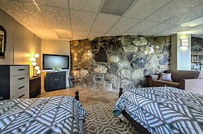 Hendersonville Home w/ Views - 3 Mi to Downtown!