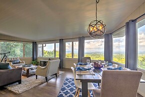 Hendersonville Home w/ Views - 3 Mi to Downtown!