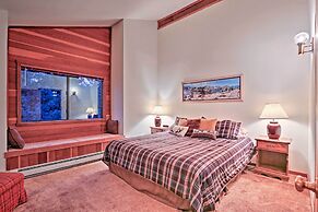 Family-friendly Truckee Cabin Near Ski Shuttle!