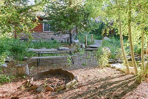 Cozy Island Park Cabin, 20 Mi to Yellowstone!
