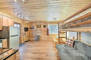 Cozy Island Park Cabin, 20 Mi to Yellowstone!