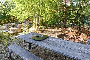 Cozy Island Park Cabin, 20 Mi to Yellowstone!