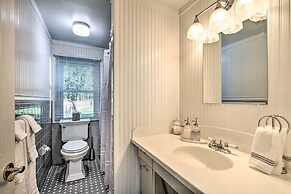 20 Mi to Philly: Inviting Home w/ Yard in Wayne!