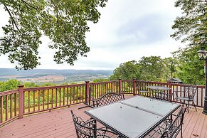 Hot Tub & Mtn Views: Expansive Hazleton Retreat