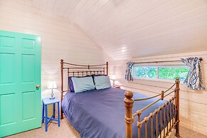 Riverfront Home w/ Fire Pit + Deck in Lansing