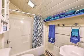 Riverfront Home w/ Fire Pit + Deck in Lansing