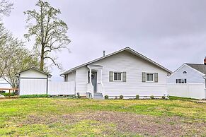 Waterfront Cottage w/ Private Beach + Deck!