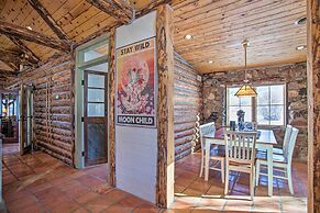 Luxe Log Cabin ~ 15 Mi to Downtown Moab!