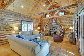 Luxe Log Cabin ~ 15 Mi to Downtown Moab!