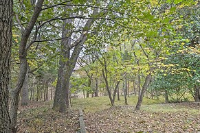 Renovated Eureka Springs Home - 1 Mi to Downtown!