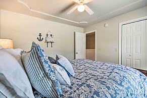 Deck & Lake Access: Cozy Townhome in Eucha