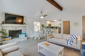 Margaritaville Osage Beach Home w/ Lake Views!