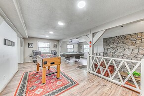 Spacious Ruidoso Retreat: Game Room & Pool Access!