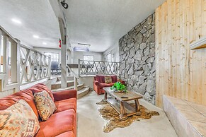 Spacious Ruidoso Retreat: Game Room & Pool Access!