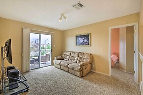 El Paso Retreat w/ Pool: 11 Mi to Downtown!